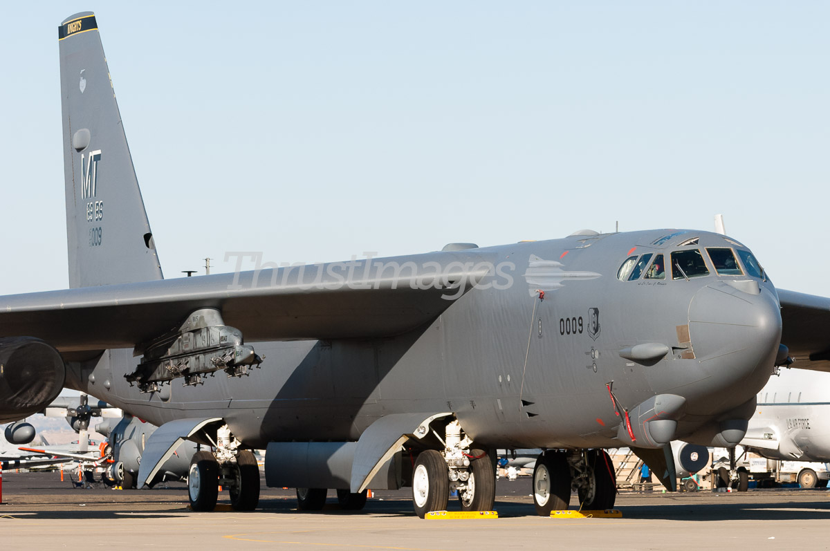 Boeing B-52H Stratofortress 60-0009 / MT (cn 464374)